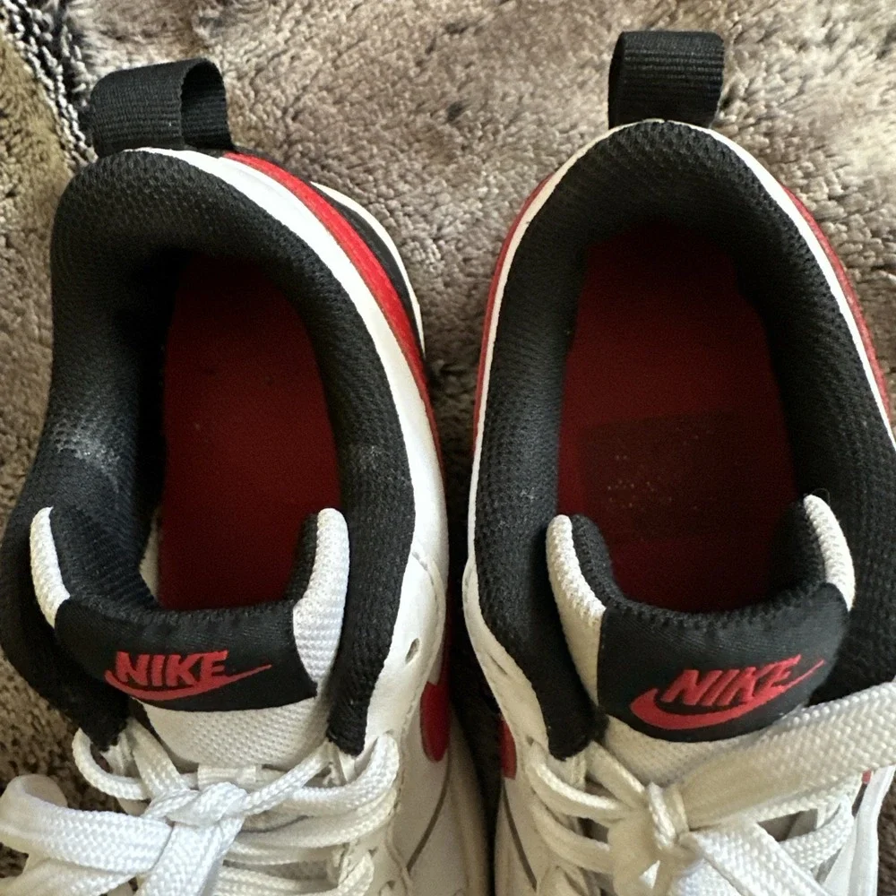 Nike Court Borough Low 2 (GS) Red / Black Size Shoes Sneakers 5Y / 6.5W